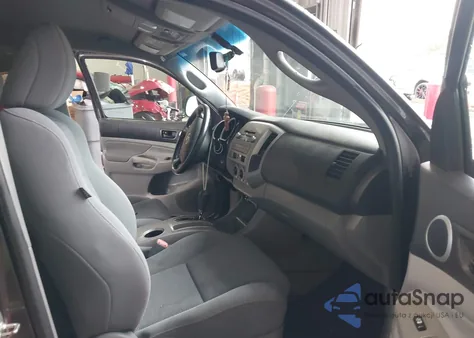 2011 Toyota Tacoma Double Cab from USA, damaged, VIN 3TMLU4EN5BM073944